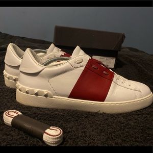 VALENTINO Valentino Garavani Open sneakers